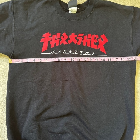 Thrasher Magazine Sweatshirt Godzilla Logo Crewneck Black Small - Picture 8 of 9